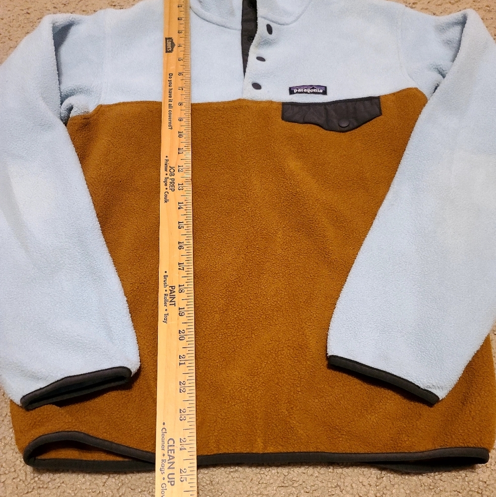 Wms S, Patagonia Synchilla Light Blue and Amber Fleece Pullover - Picture 3 of 8